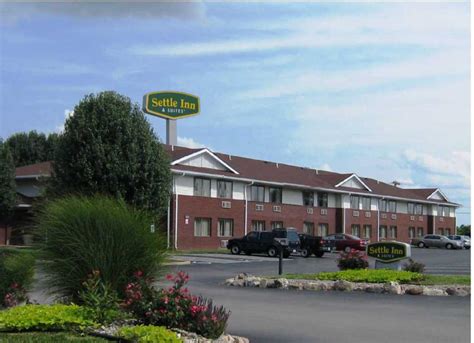 settle+inn+la+crosse+wi Popular hotels close to La Crosse Municipal Airport include Country Inn & Suites by Radisson, La Crosse, WI, AmericInn by Wyndham La Crosse Riverfront Conference Center, and Quality Inn